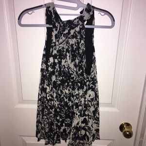 Cute tank with a lot of flow